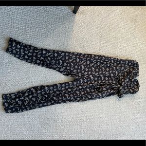 Super cute American eagle jumpsuit